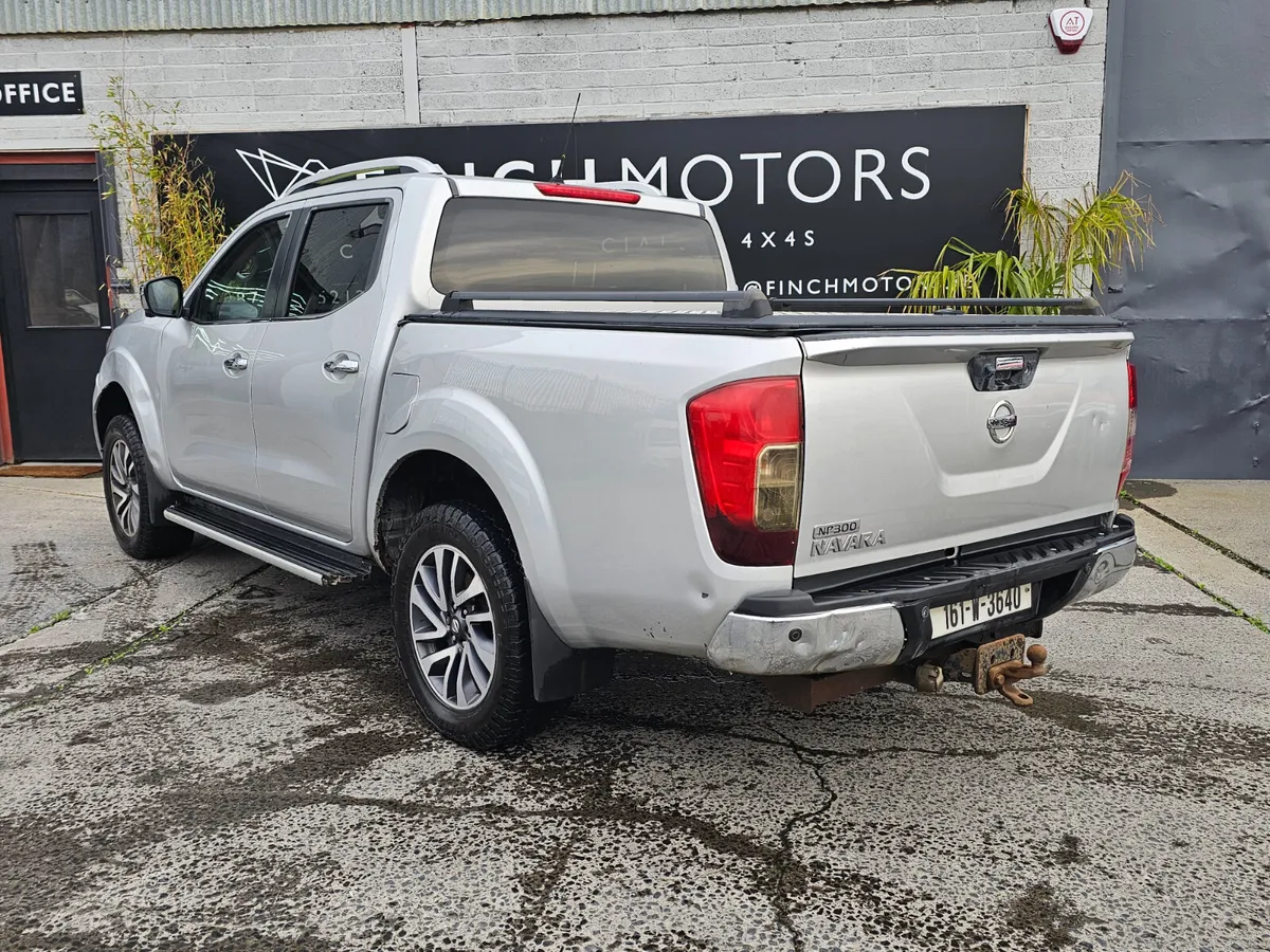 NISSAN NAVARA TEKNA CREWCAB // DOE AND TAX - Image 3