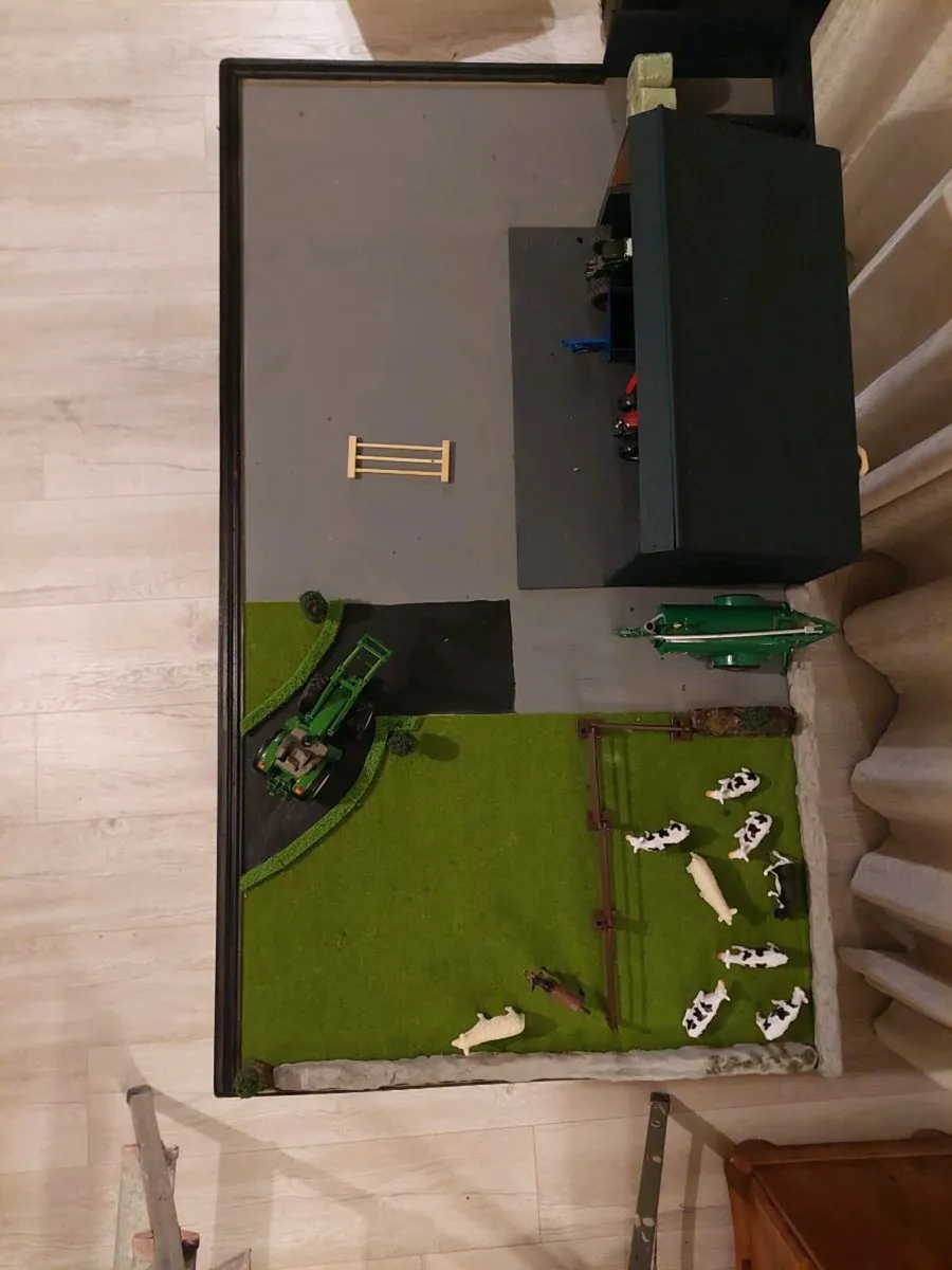 Kids Farm Table - Image 2