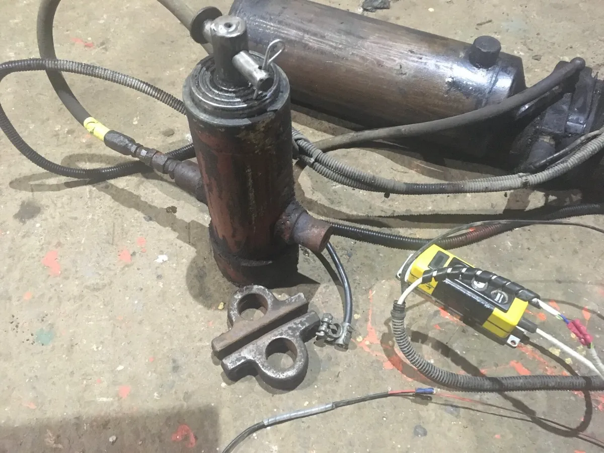 Electric tipping gear - Image 2