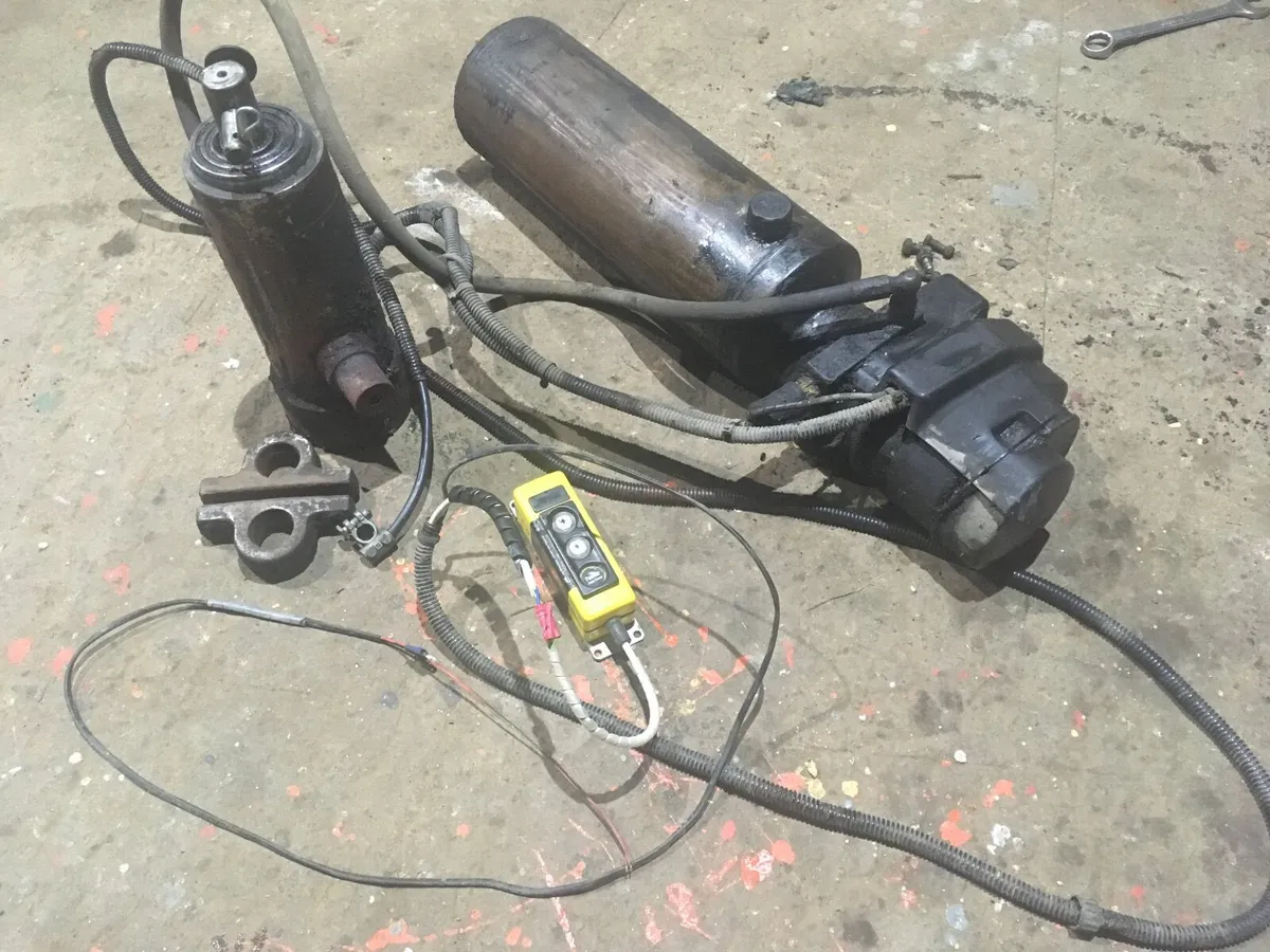 Electric tipping gear - Image 4