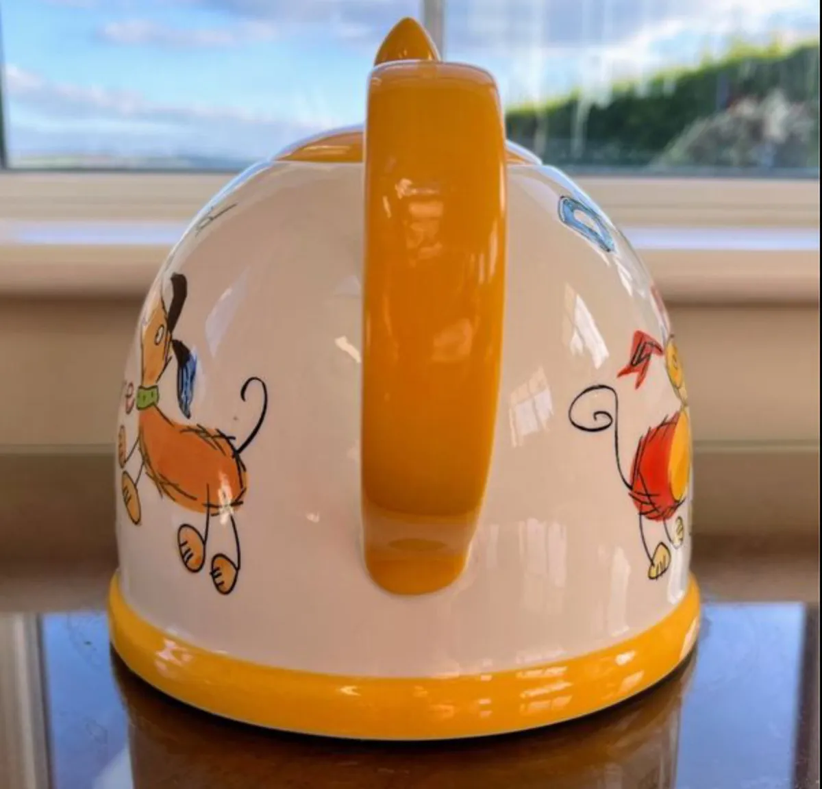 Collectible Tea Pot - Image 3