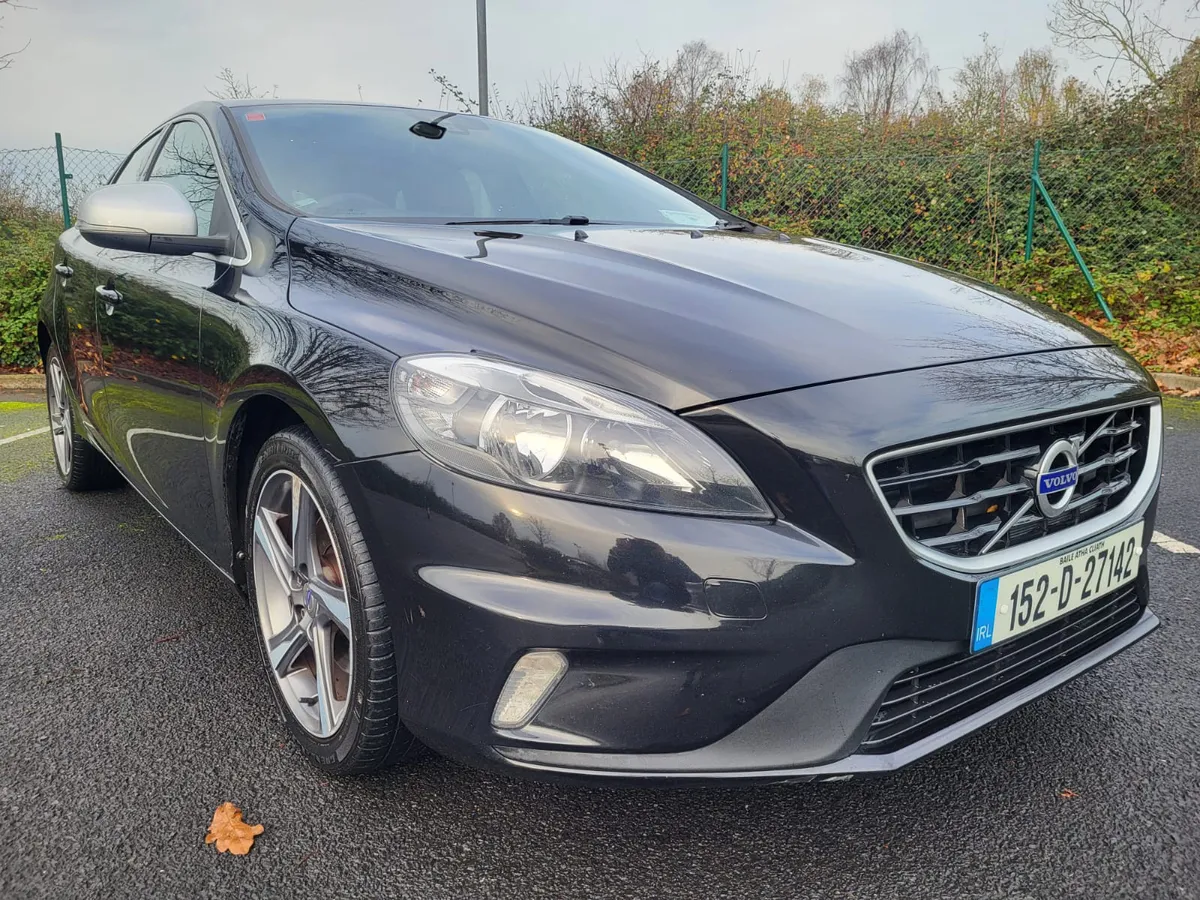 2015 VOLVO V40 2.0 D2 R-DESIGN - Image 1