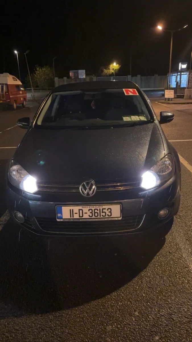Volkswagen Golf - Image 4