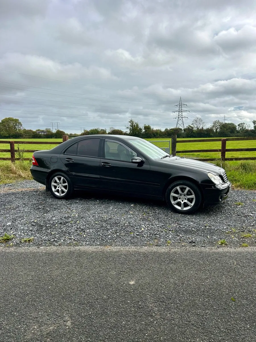 Well minded Mercedes C180 Komoressor - Image 1