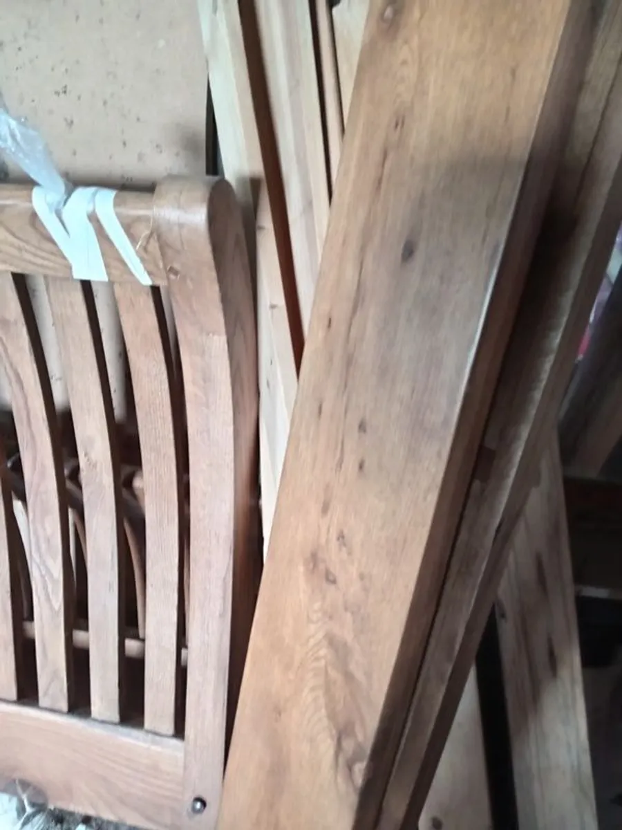 Solid 5 Ft Bed - Image 2