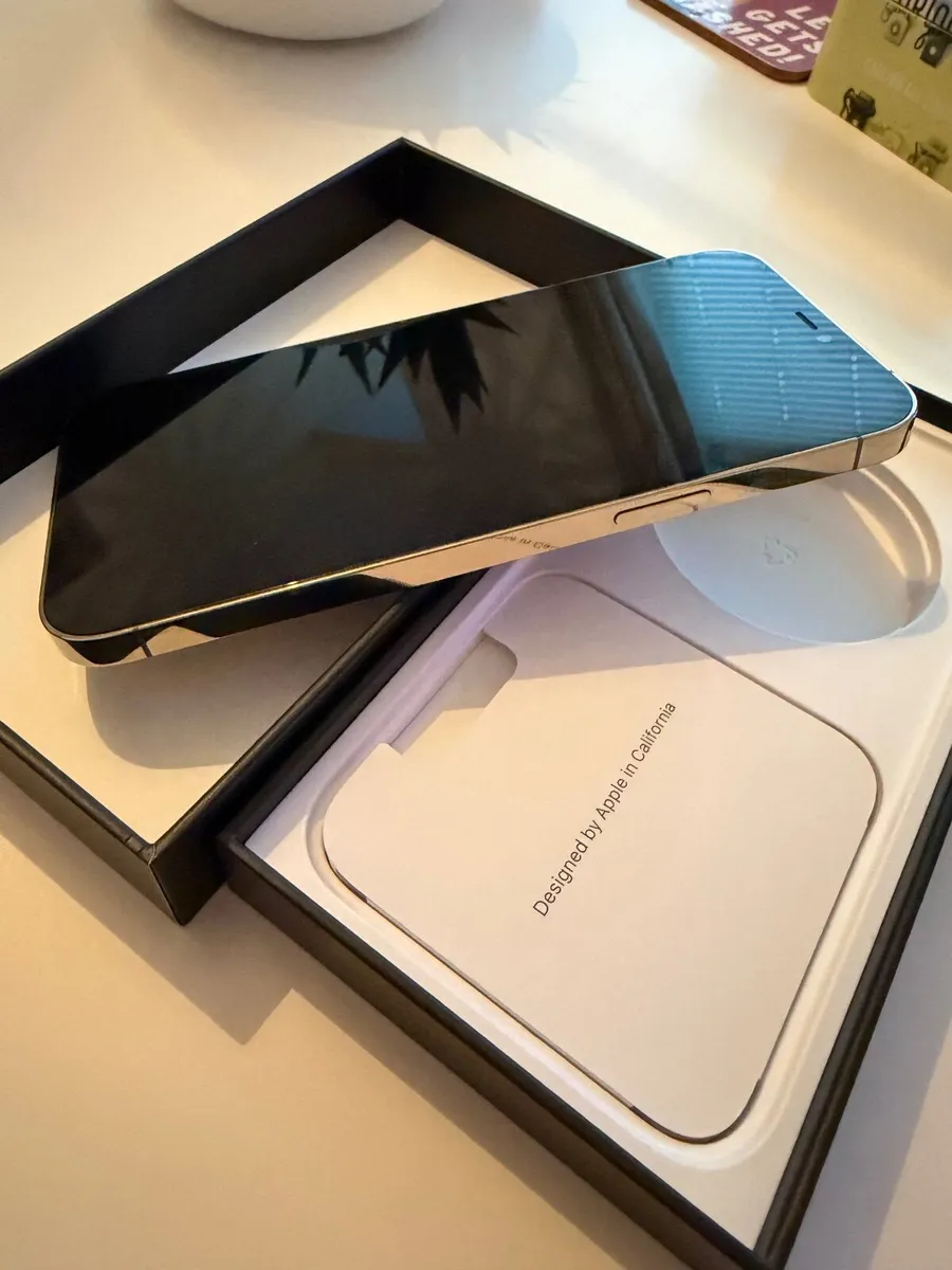 iPhone 12 Pro Max 256GB - Image 3