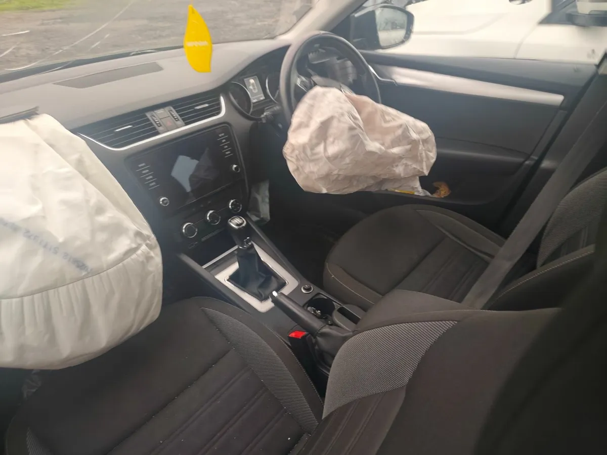 2018 skoda Octavia - Image 2