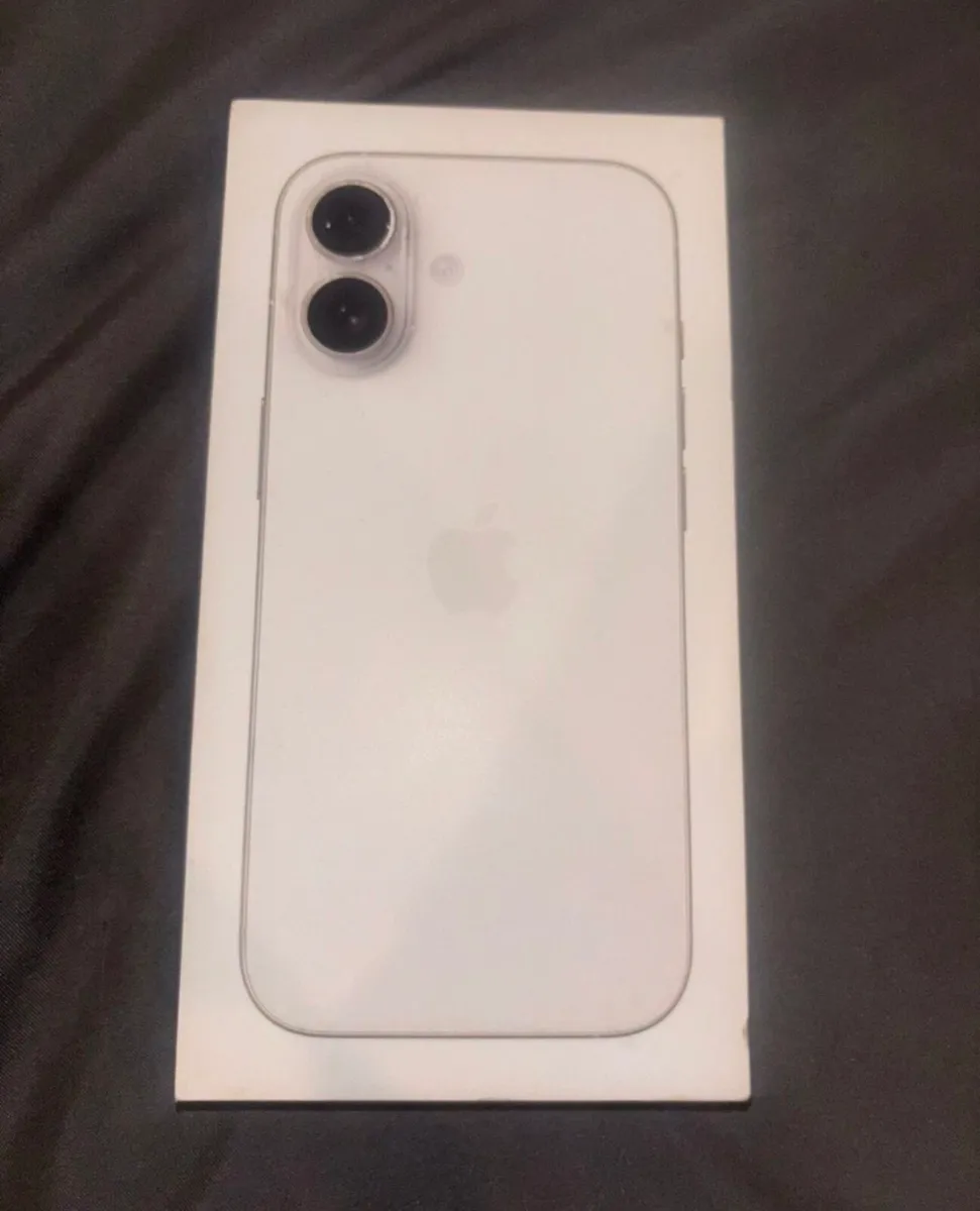 iPhone 17 256GB Vodafone Network - Image 1