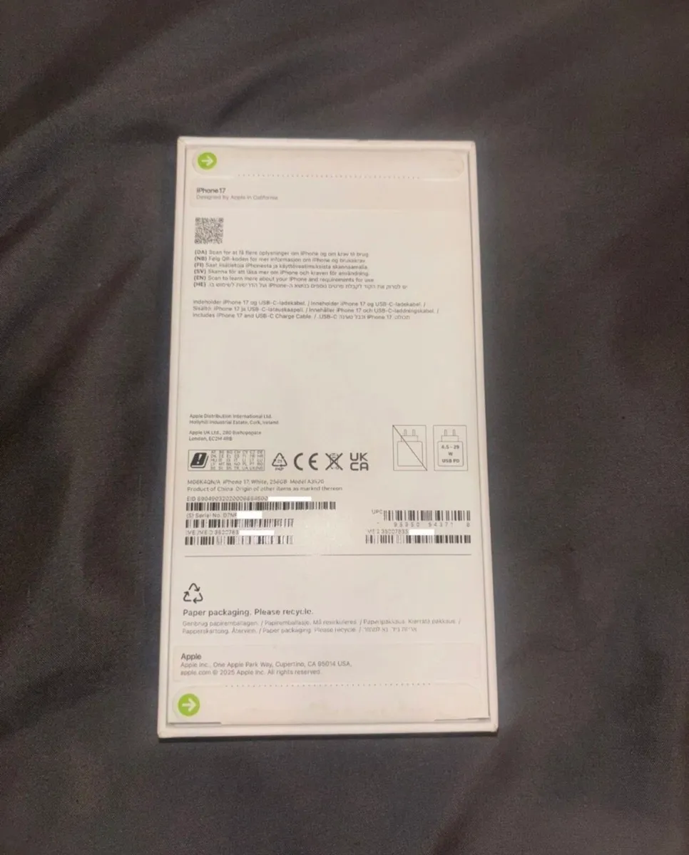 iPhone 17 256GB Vodafone Network - Image 2
