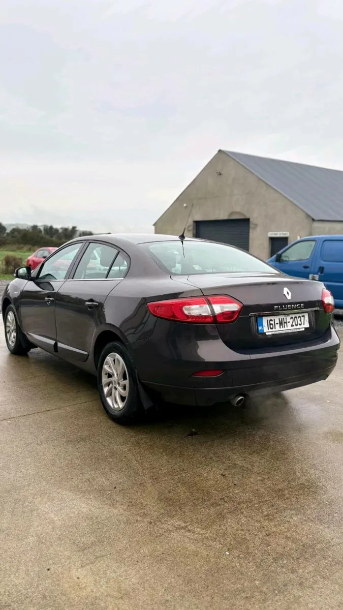 Renault Fluence New NCT 11/27 - Image 4