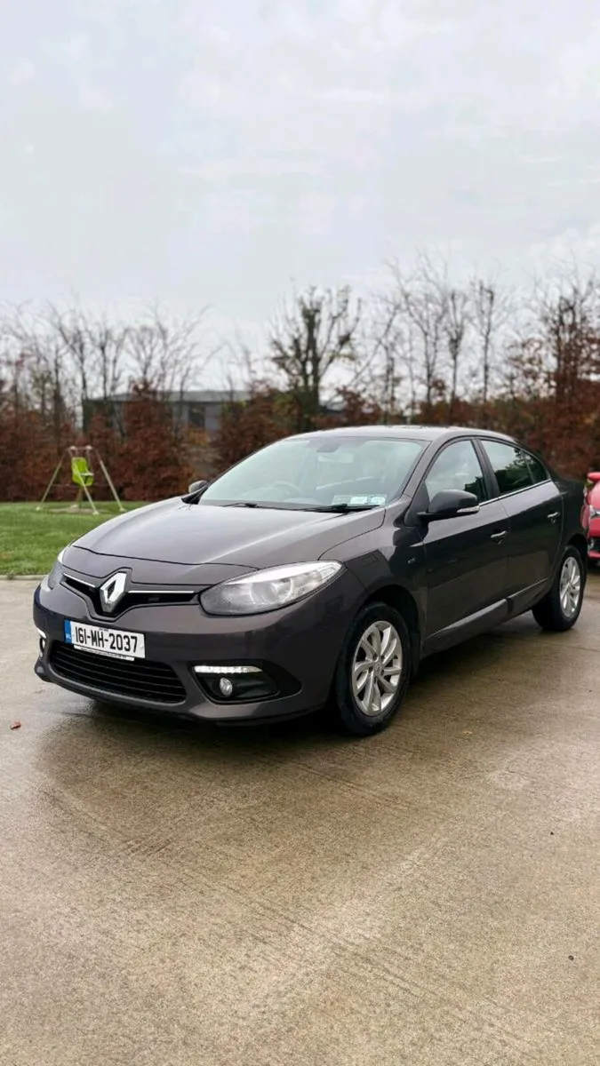 Renault Fluence New NCT 11/27 - Image 1