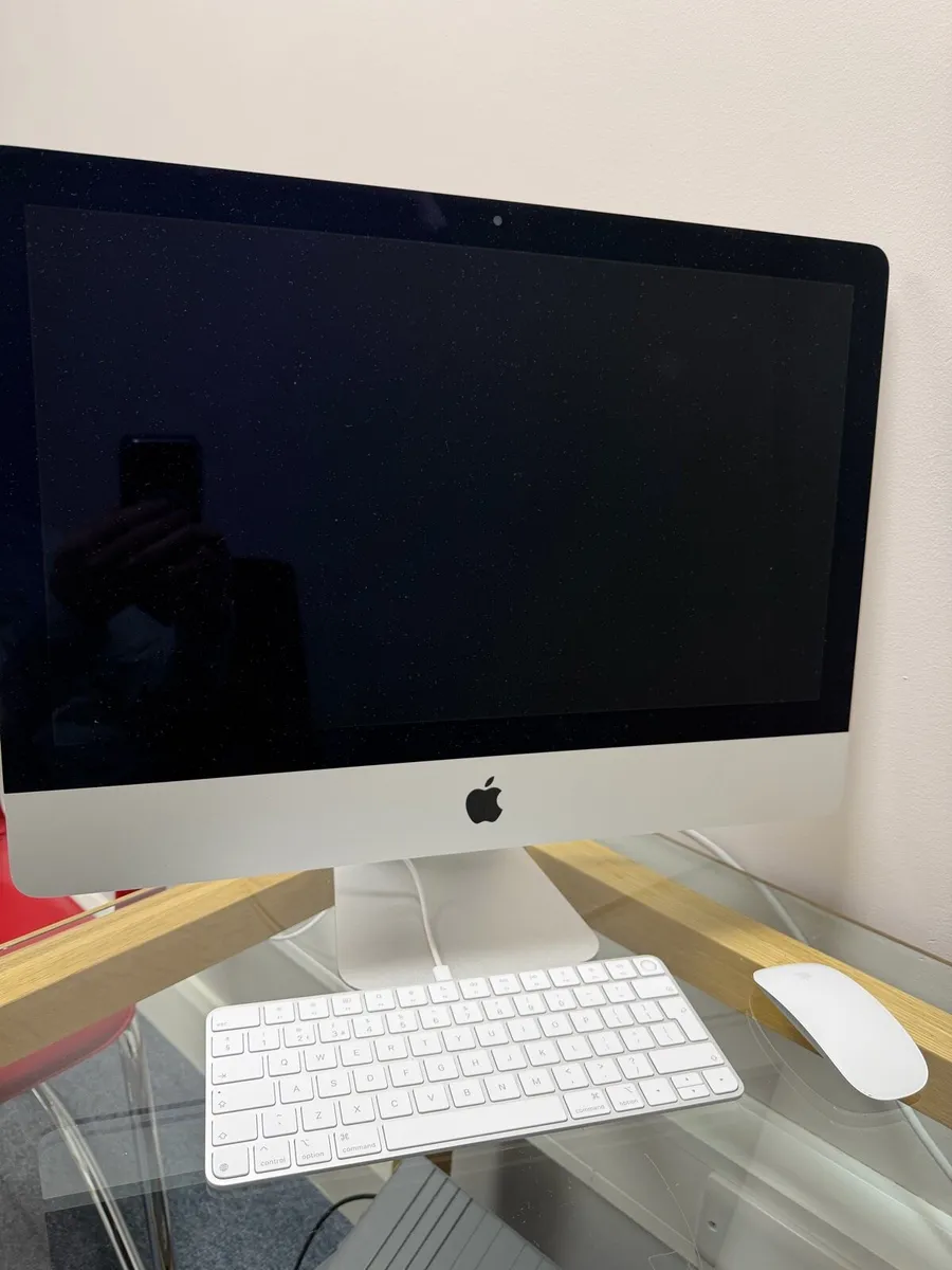 iMac - Image 1