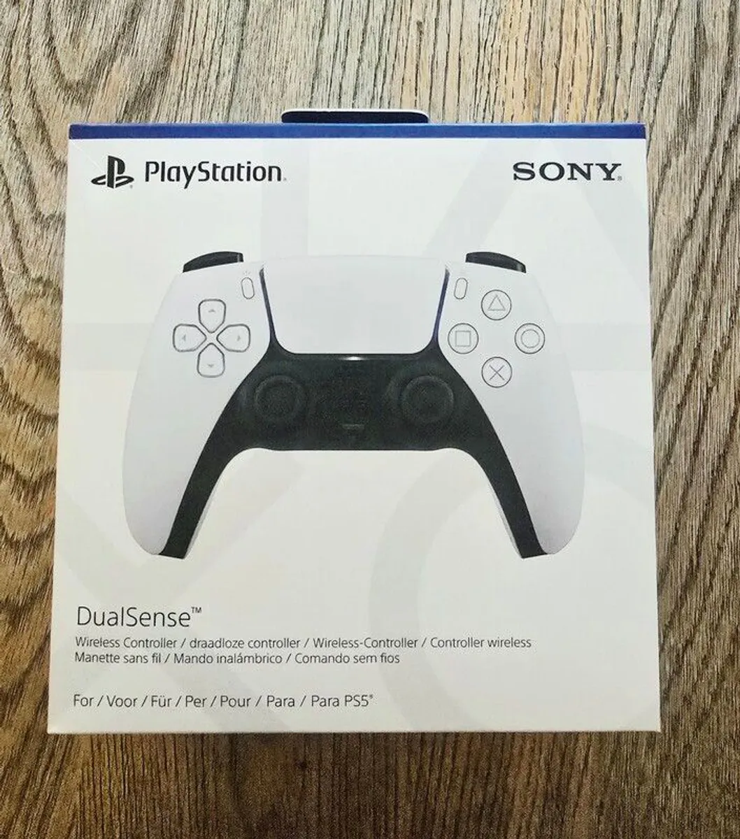 New Playstation 5 controller - Image 1