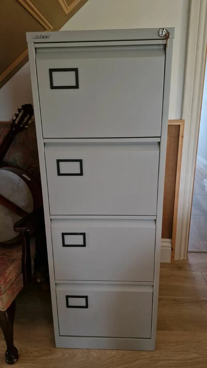 Filing cabinet - Image 2