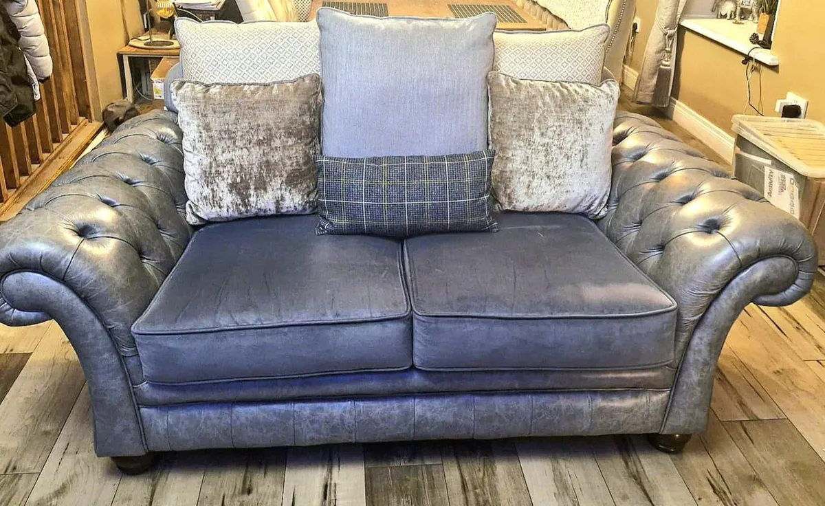 3+2 seater sofas - Image 1