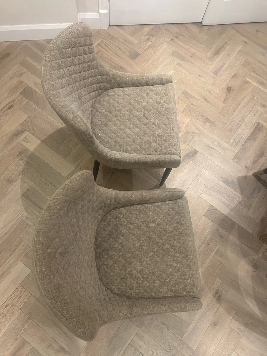 Dining chairs - Image 2