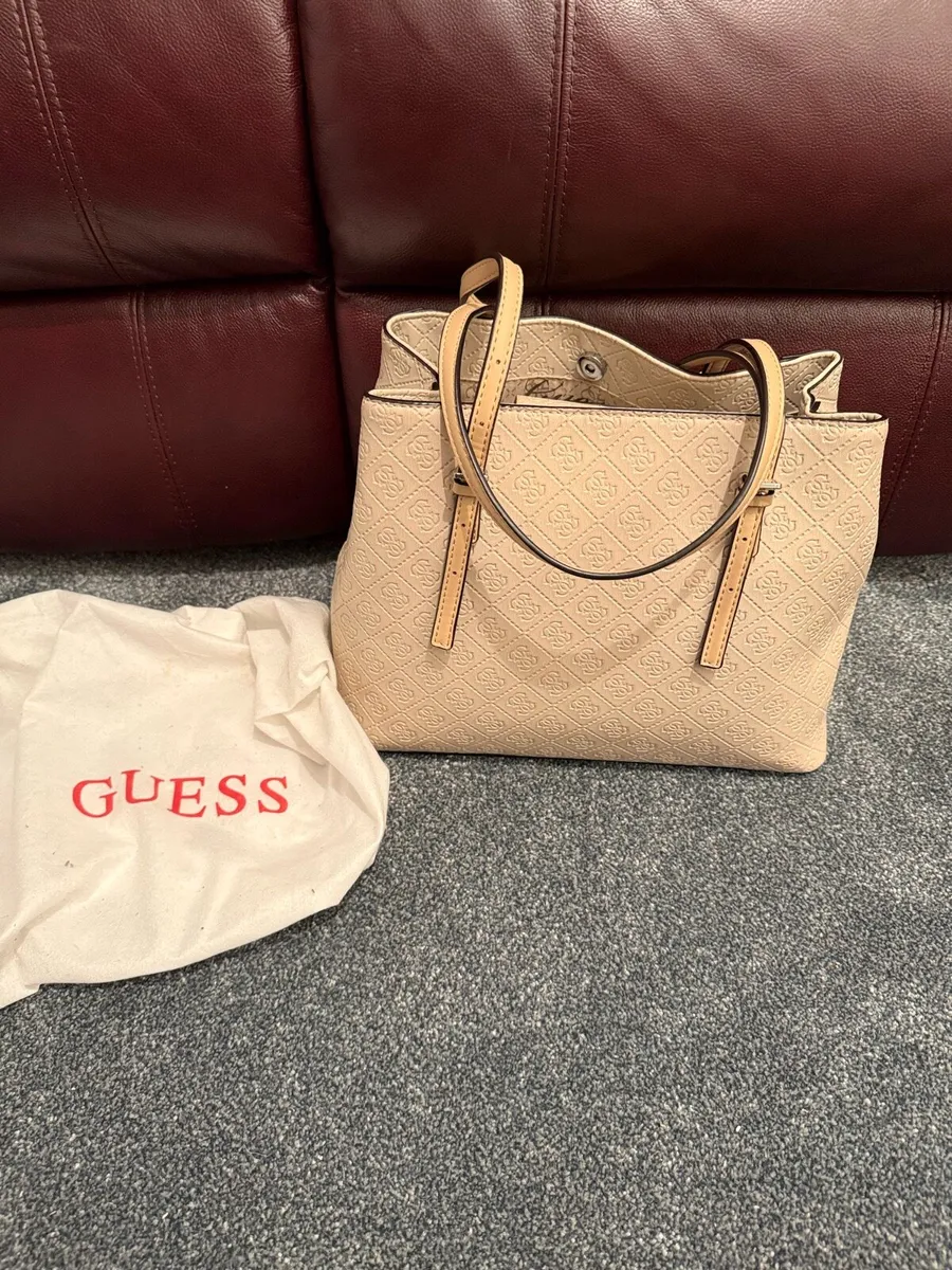 Guess handbag - Image 2