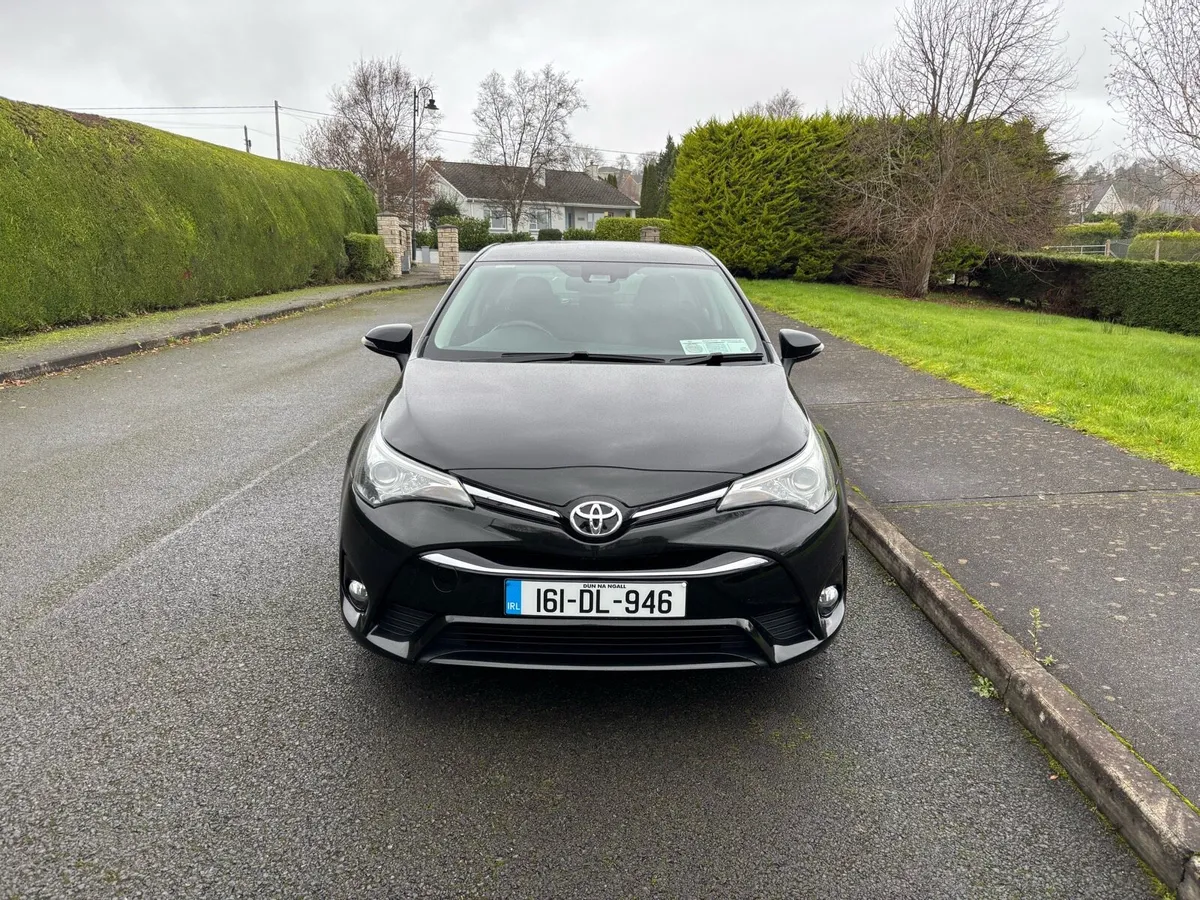 Toyota Avensis 2016 NCT 06/26 - Image 2