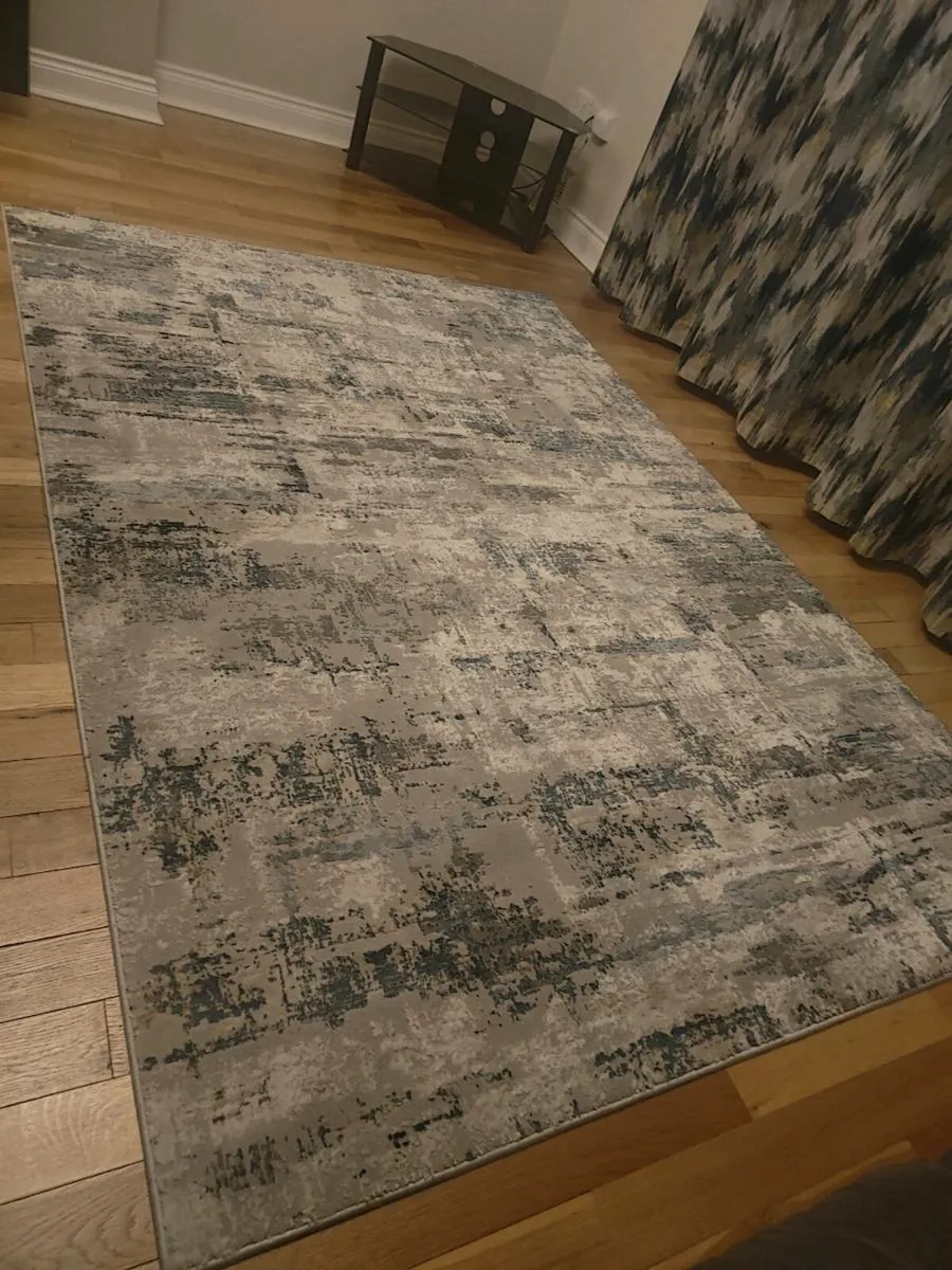 Rug - Image 1