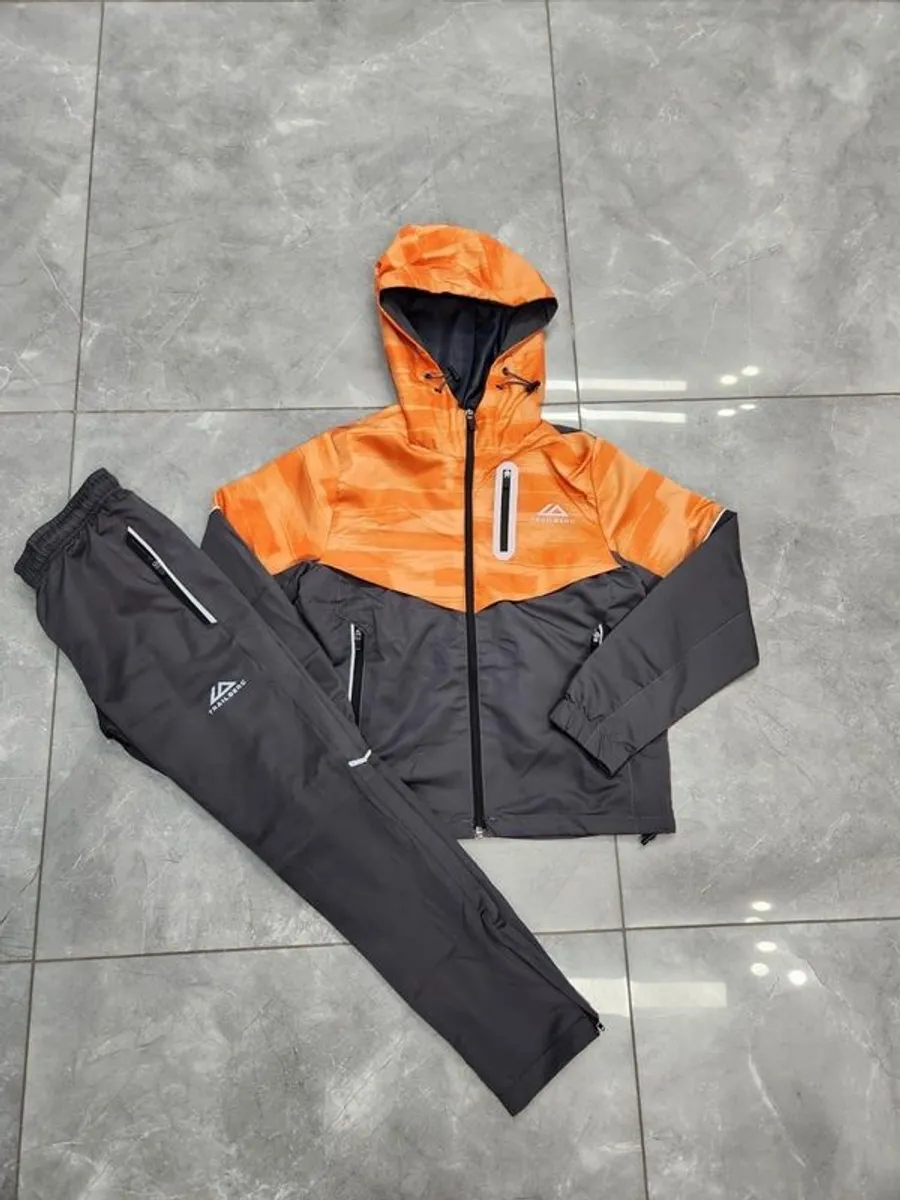 Children's Tracksuit - Image 4