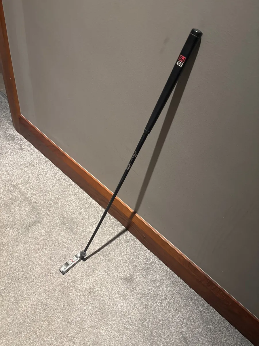 Golf Putter - Image 1