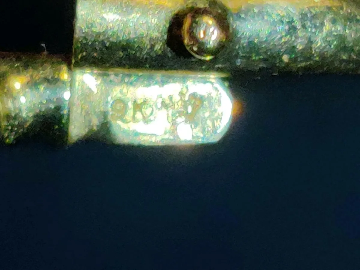 DIAMOND & AMETHYST, 9CT Gold New Dress Bangle ! - Image 2