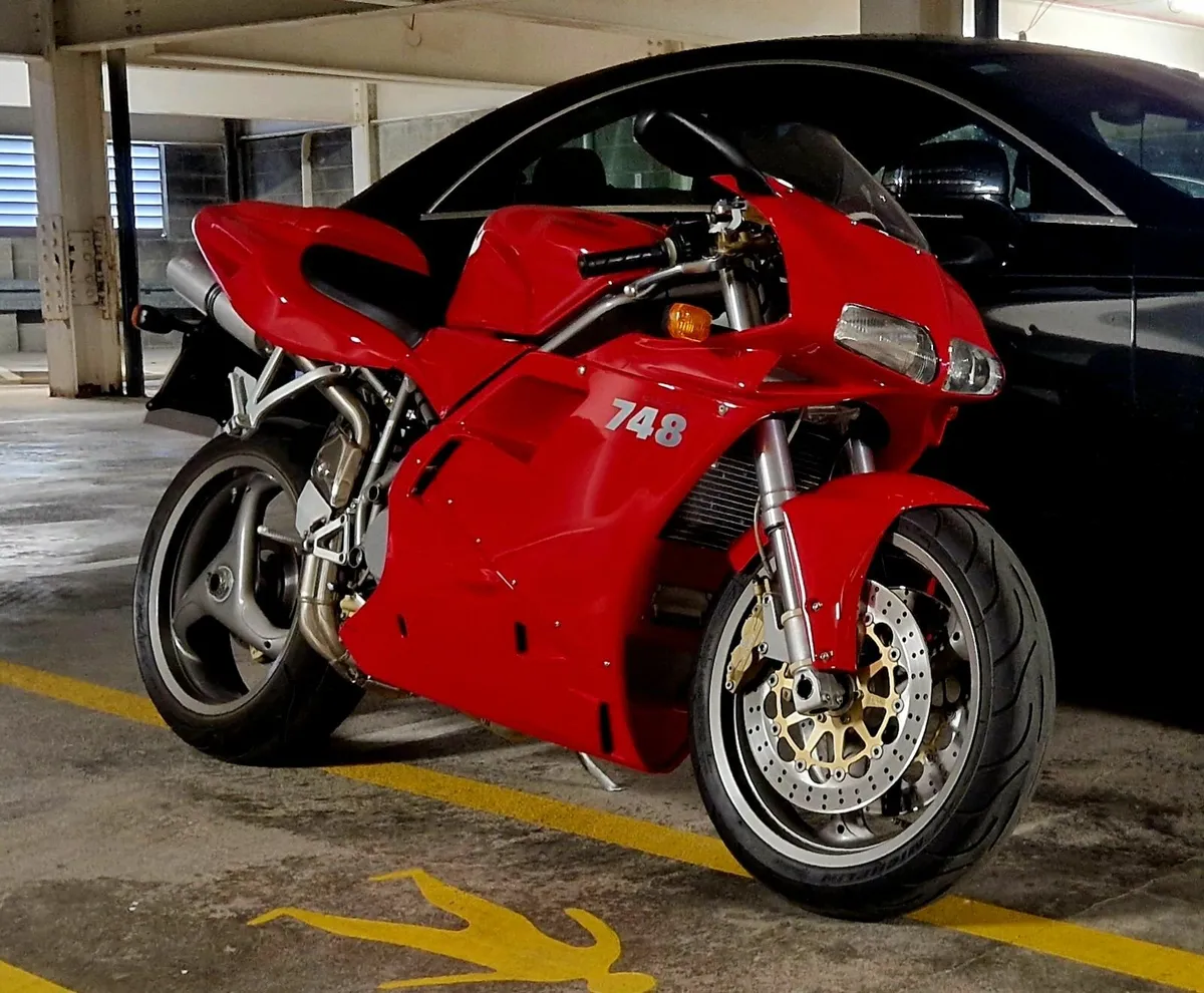 DUCATI 748 - Image 1