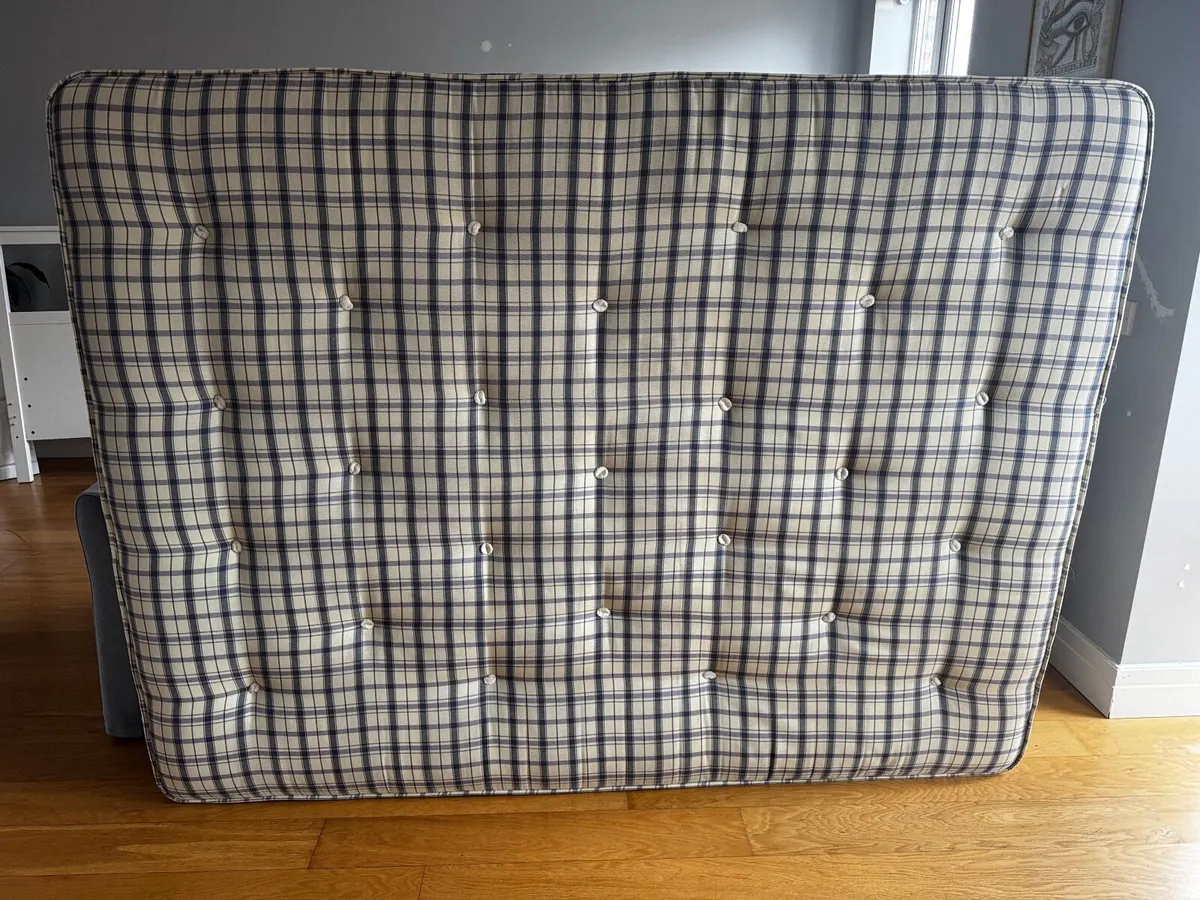 King size mattress - Image 2