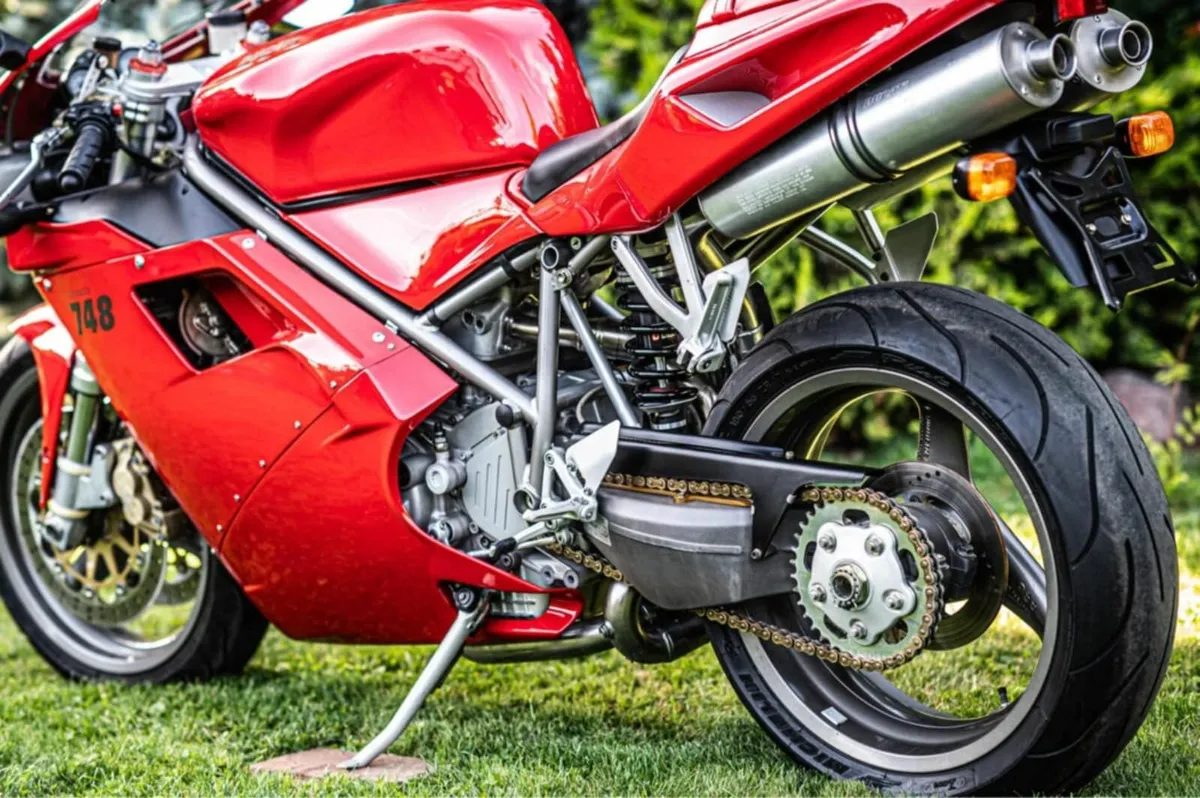 DUCATI 748 - Image 2