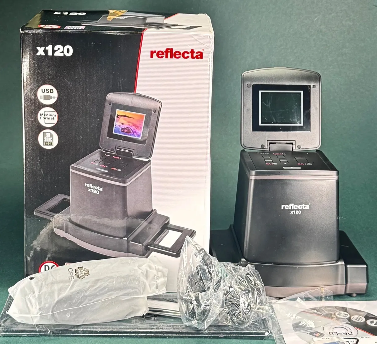 Reflecta x120 medium format film scaner - Image 2