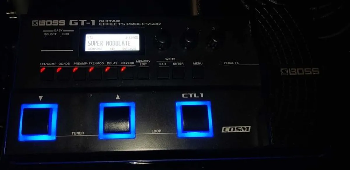 BOSS GT-1 Guitar Effects Processor - Image 2