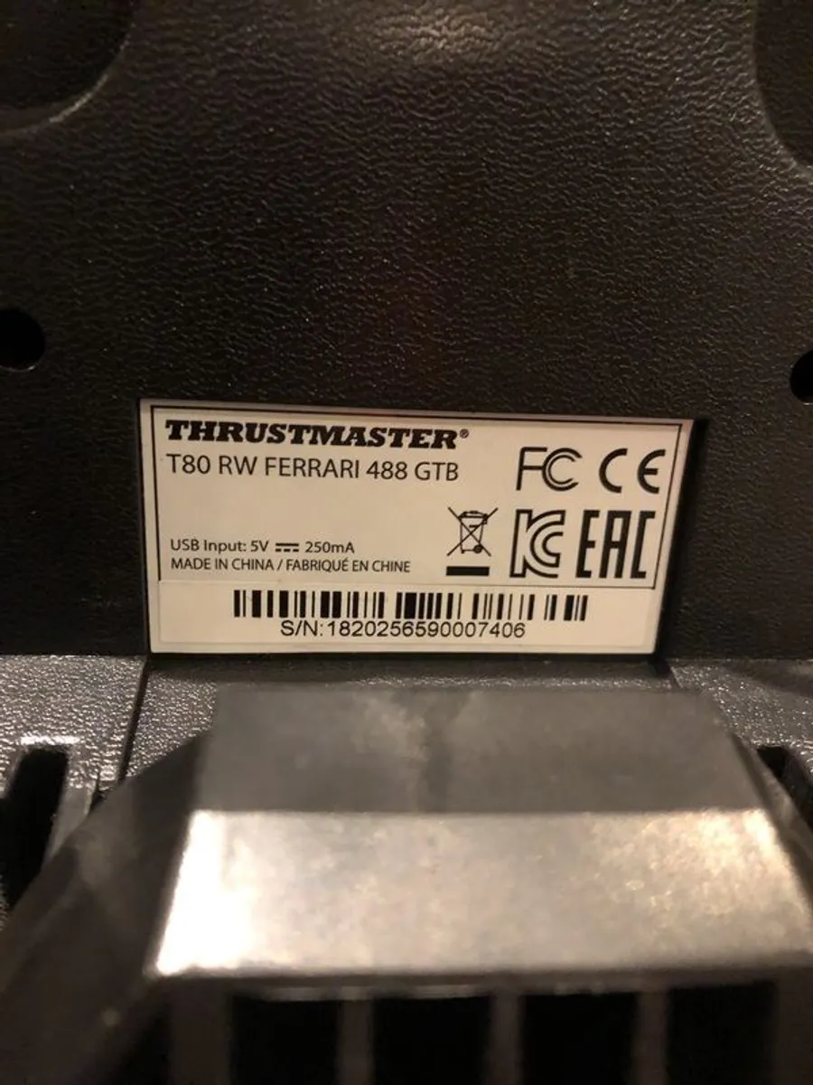 PS5 Ferrari Steering Wheel +  Pedals - Image 2