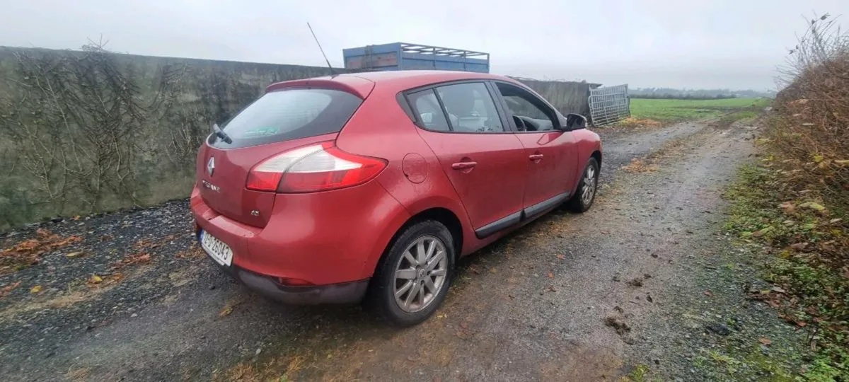 2012 megane - Image 4