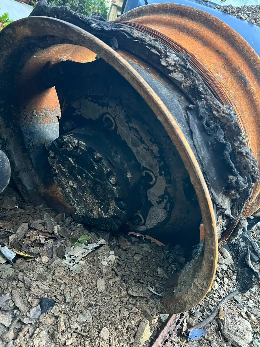 Landini landpower front axle - Image 2