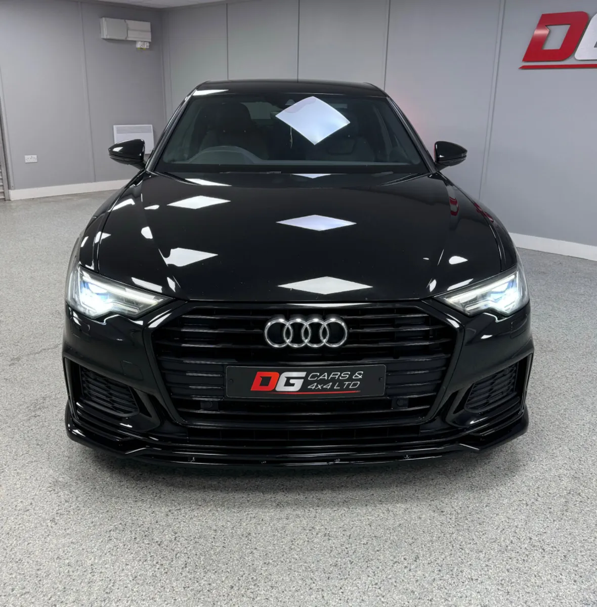 2021 Audi A6 2.0 40 TDI S Line Black Edition - Image 2