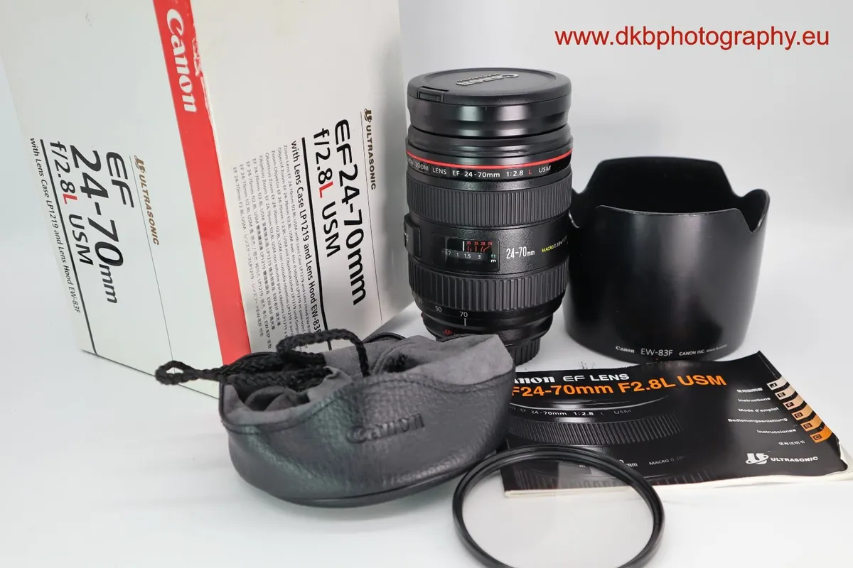 CANON EF 24-70mm F2.8L USM LENS #0447 - Image 1
