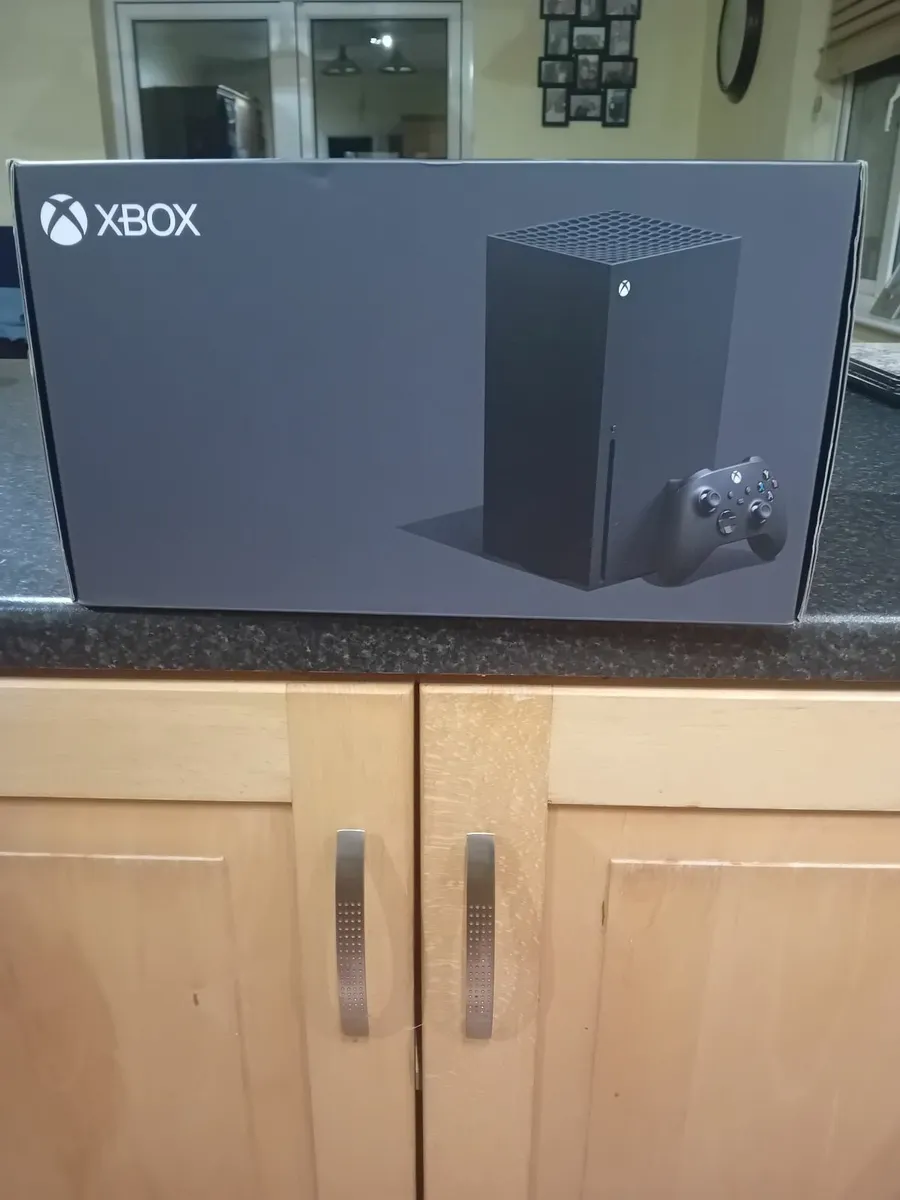 Xbox X Series - Image 2