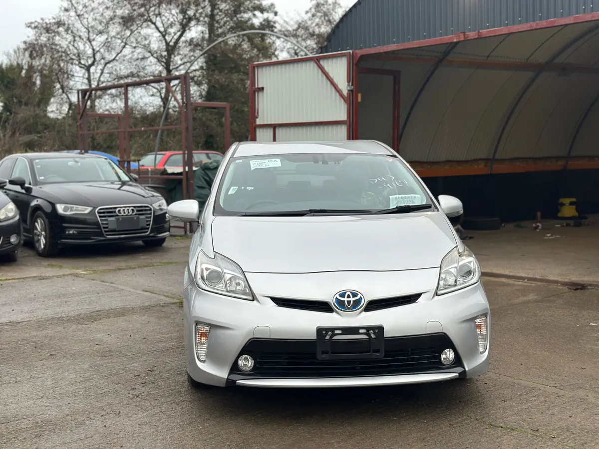 Toyota Prius 2014 1.8 Hybrid - Image 3