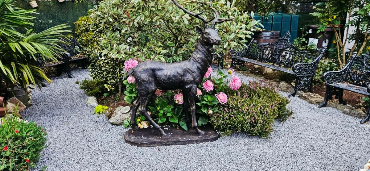 CAST IRON STAG - Image 2