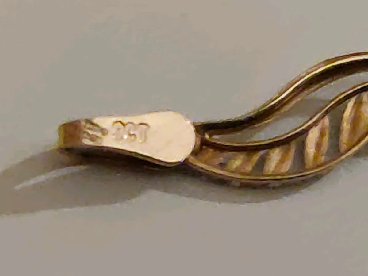 TWO TONE TWIST, 9CT Yellow & White Gold Bracelet ! - Image 2