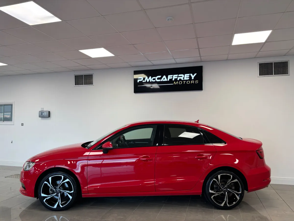2016 Audi A3 1.4 TFSI AUTO BLACK EDITION STYLING - Image 2