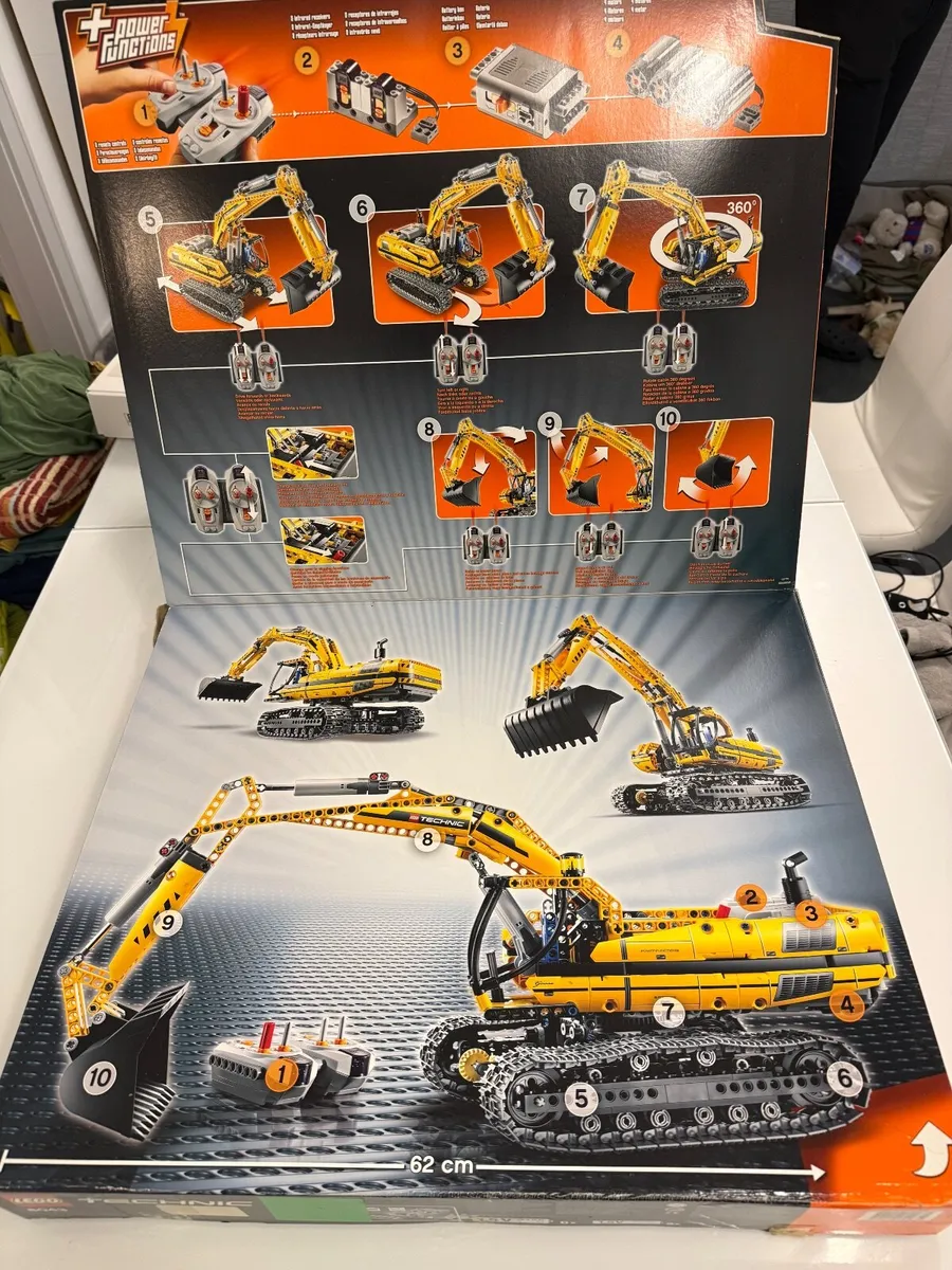 Lego technic excavator 8043 very rare model - Image 2