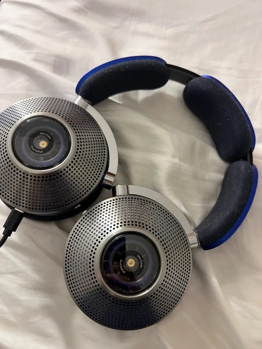 Dyson Zone Headphones - Image 2