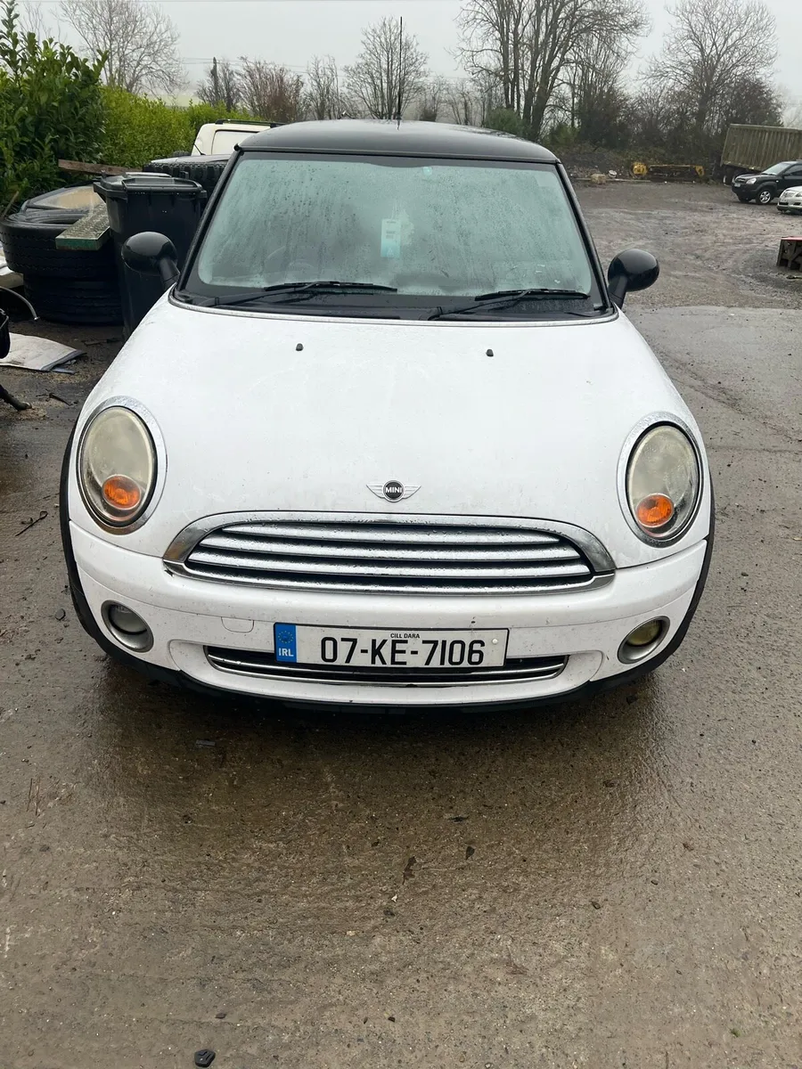 Mini Cooper for breaking - Image 2