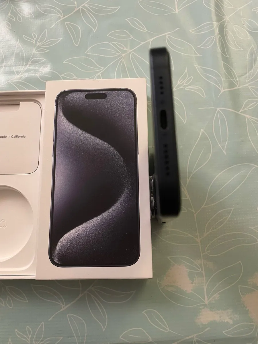 Iphone 15 pro max 256gb - Image 2