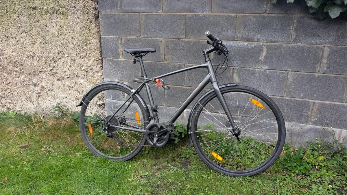 Bike with Lock - Image 4