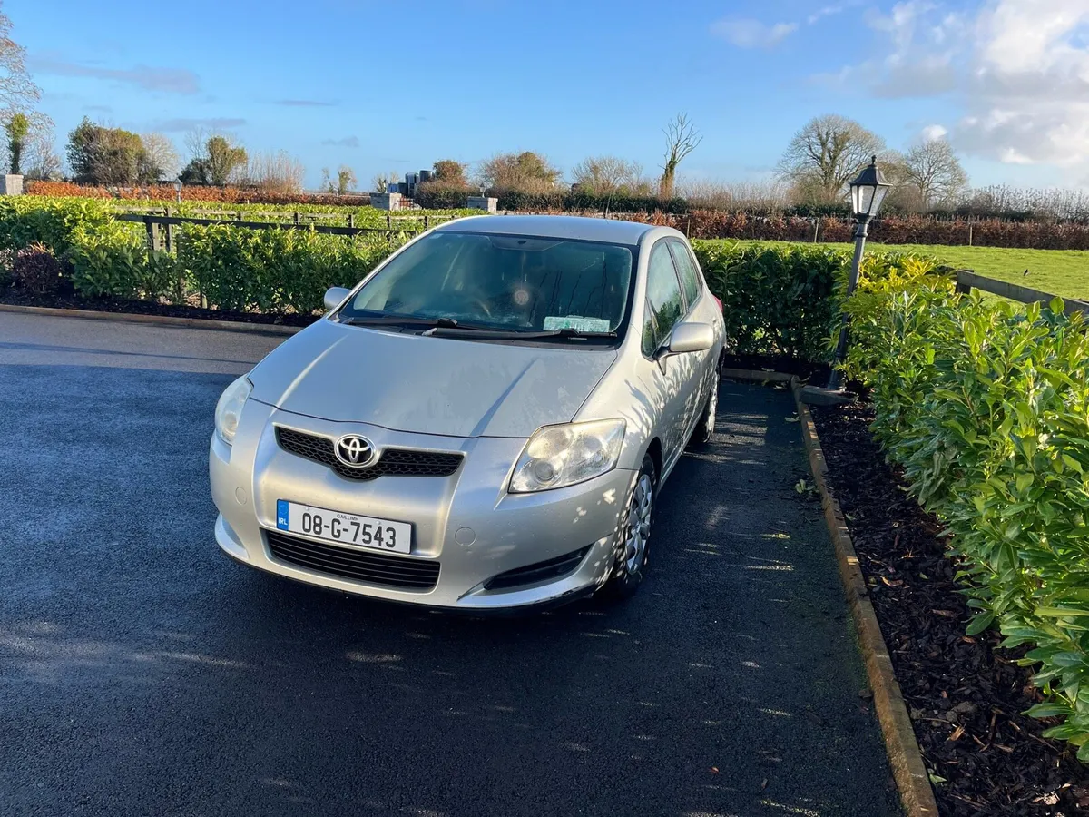 Diesel Toyota Auris - Image 3