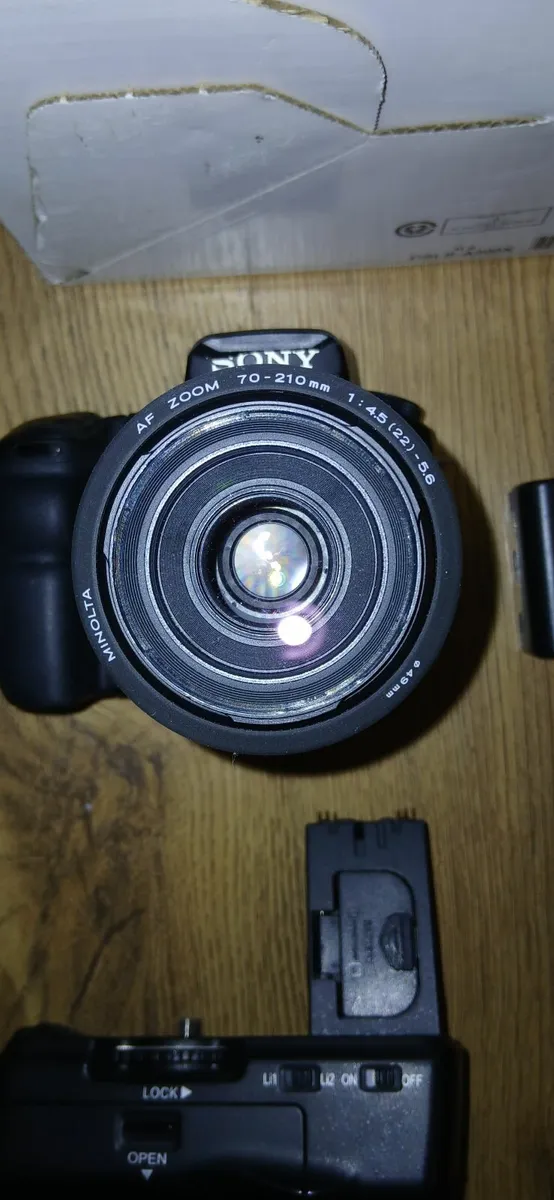 Sony A200 + 3 Lens - Image 3