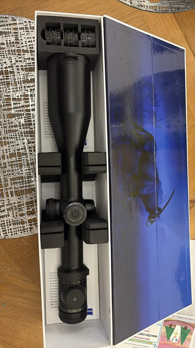 Zeiss V8 4.8-35x60 - Image 1