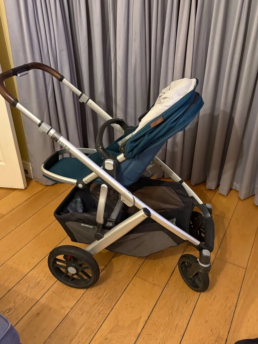 Uppababy Vista – Finn Colour (Toddler + bassinet) - Image 3